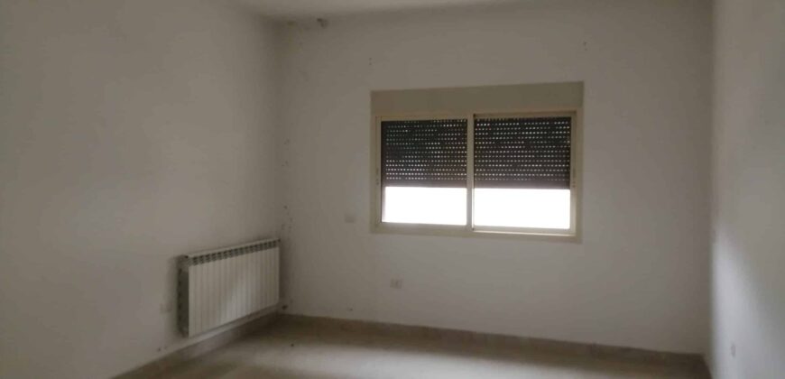 apartment for rent in zahle haouch el omra prime location Ref#429