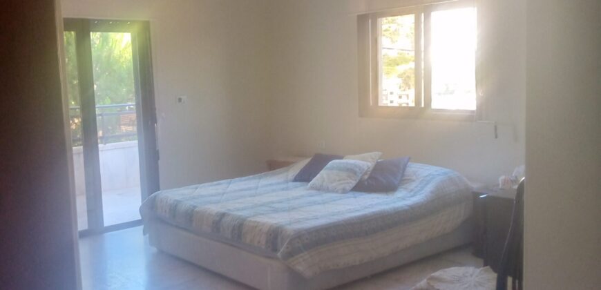 Apartment zahle mar elias furnished with open view Ref#782