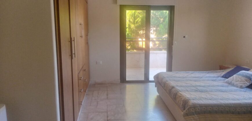 Apartment zahle mar elias furnished with open view Ref#782