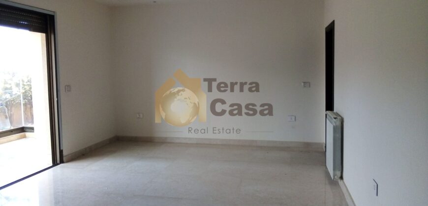 Apartment  brand new with 30 sqm  terrace cash payment.