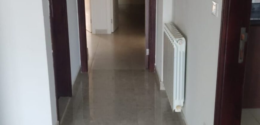 Apartment 175 sqm for sale in zahle ksara with open view Ref#1053