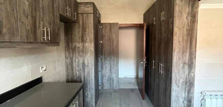 zahle sayde al najat luxurious apartment 230 sqm for rent #1566