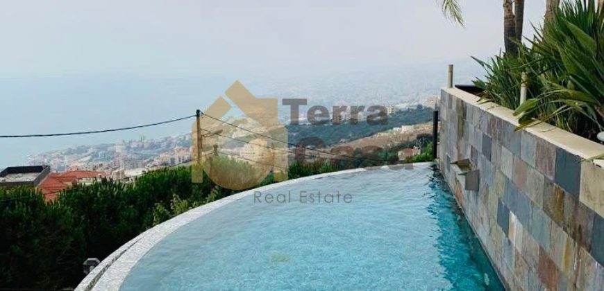Luxurious villa pool panoramic sea view cash payment.