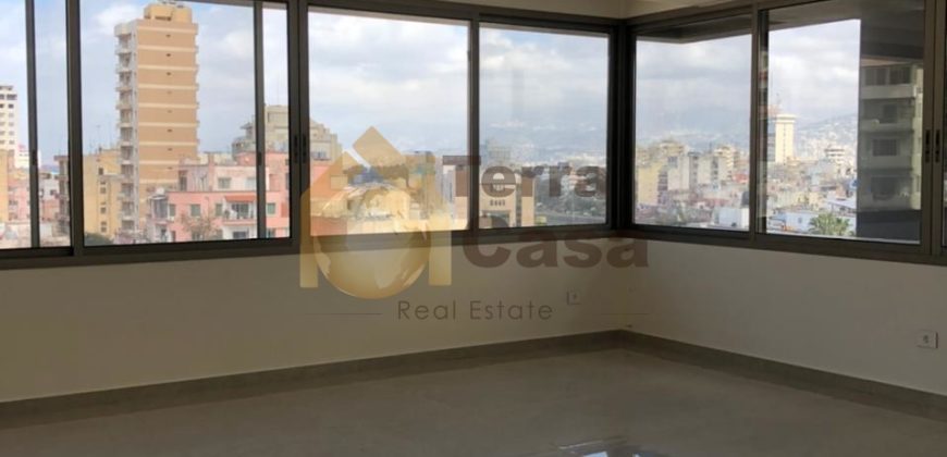 Brand new apartment cash payment. Ref# 2466