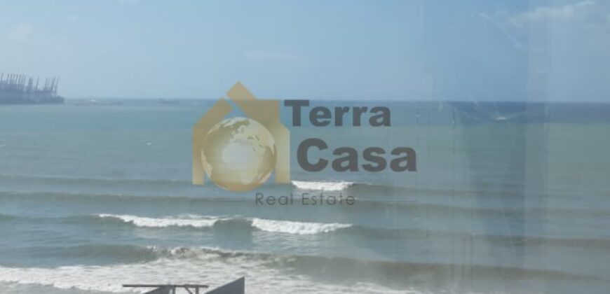 Office prime location sea view cash payment. Ref# 2486
