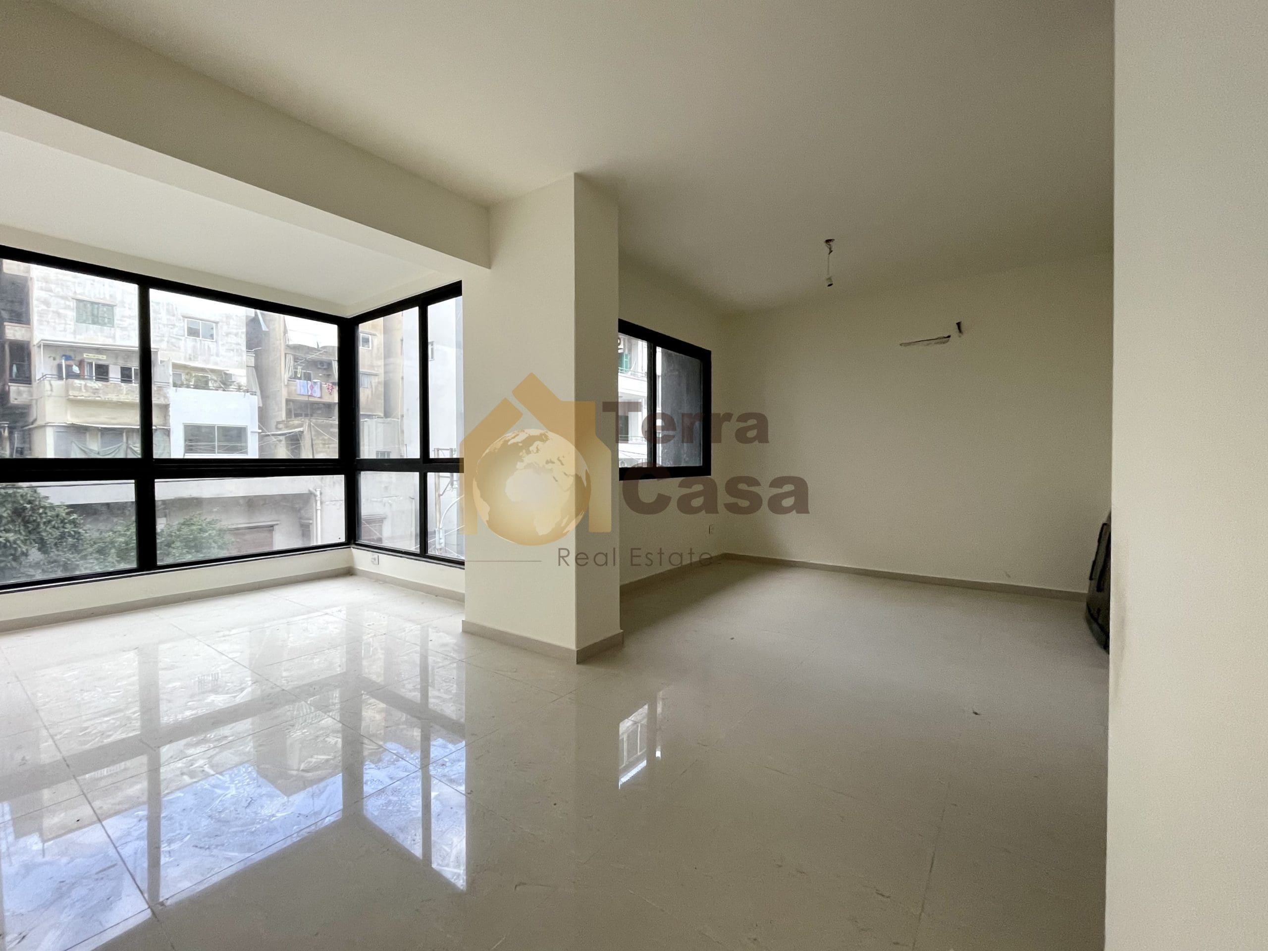 Ashrafieh apartment for sale 100 sqm for 650 000$/CB
