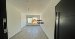 zahle highway Office prime location for rent .Ref# 2557