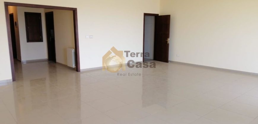 New luxury apartment for sale in klayaat located in calm area, Mountain view