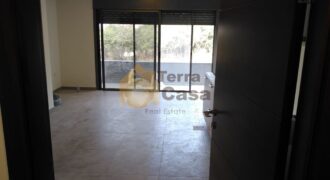 Fully decorated apartment 150 sqm terrace cash payment. Ref#2988