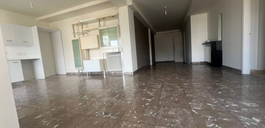 achrafieh Apartment prime location for rent Ref#3419