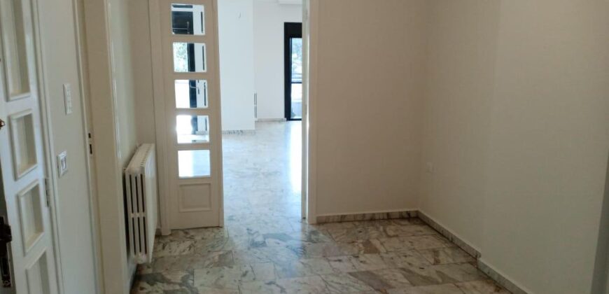 haouch el omara stargate area apartment for rent Ref#3518