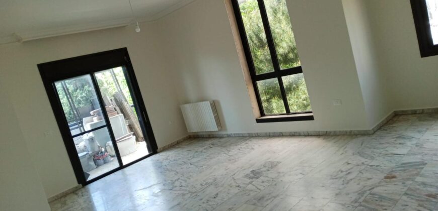 haouch el omara stargate area apartment for rent Ref#3518