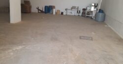 warehouse prime location height 5 m with container entrance Ref#3452
