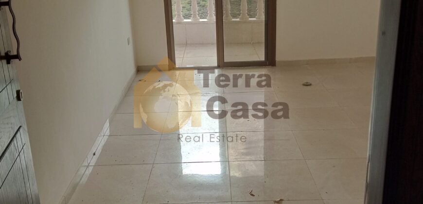 Ksara deluxe 3 bedrooms apartment Ref#3707