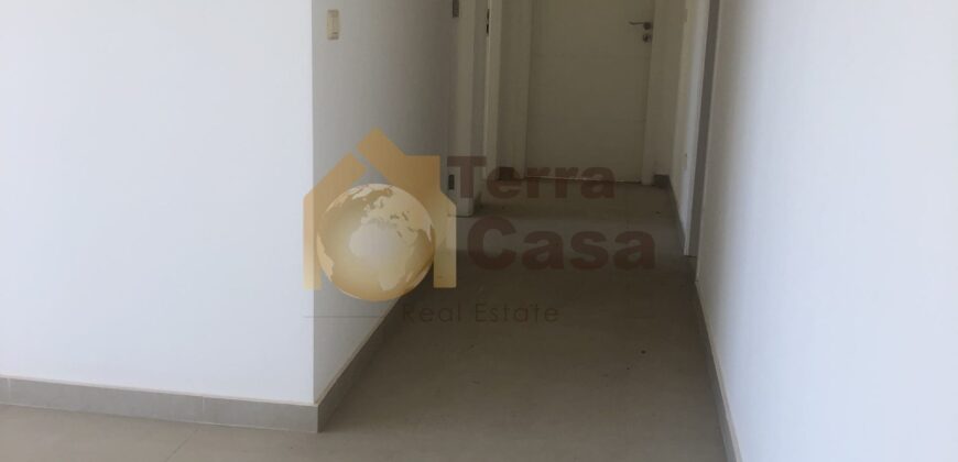 Brand new apartment in Boutchay with 71 sqn terrace. Ref#4042