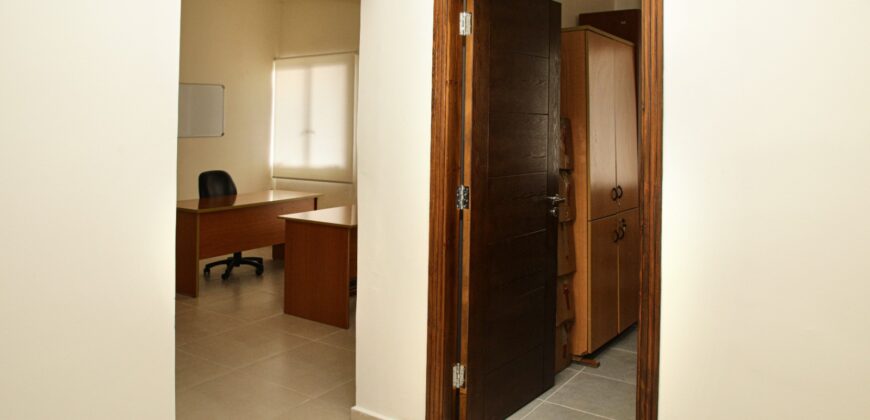 baouchrieh office 400 sqm for rent prime location Ref#4339