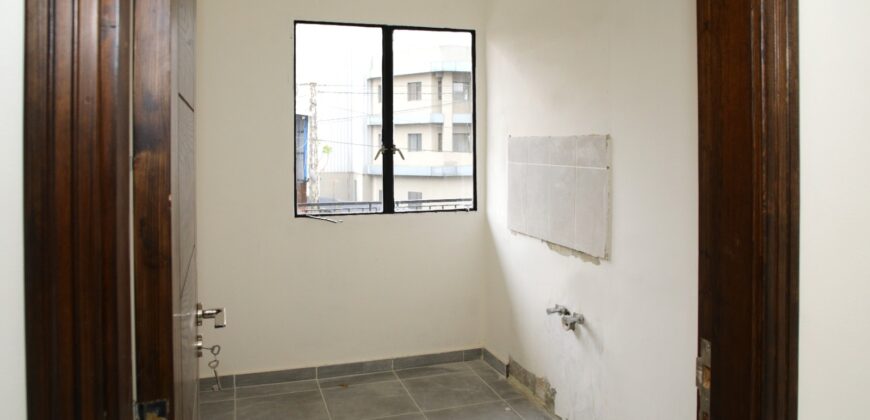 baouchrieh office 400 sqm for rent prime location Ref#4339