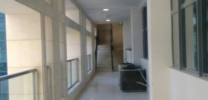 Jisr el wate brand new office in a prestigious building Ref#4413