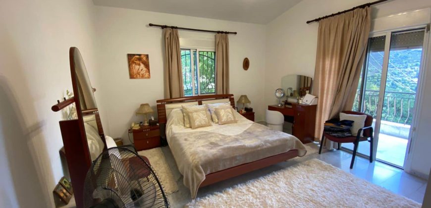 Furnished Villa for sale in chikhane jbeil, prime location