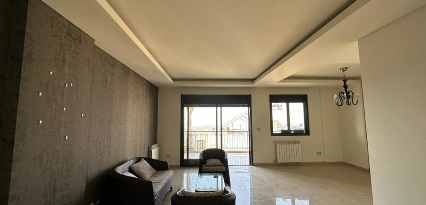 apartment in mansourieh for rent with nice view