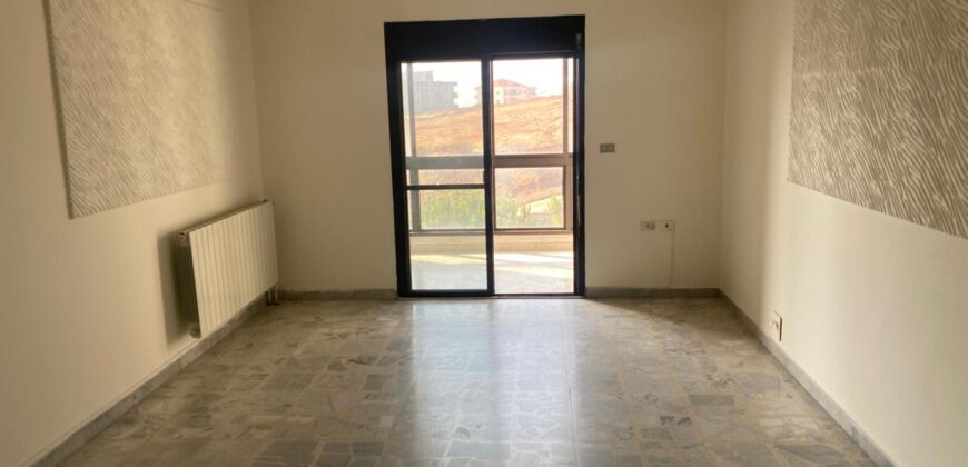 ksara apartment for rent prime location Ref#4781