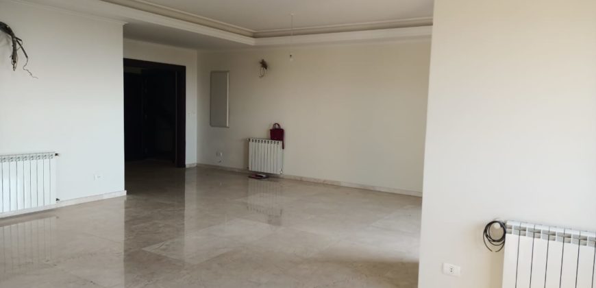 apartment in kfar hbab for sale with 150 sqm garden