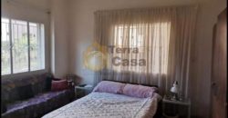 Apartment with depot in bouar for sale