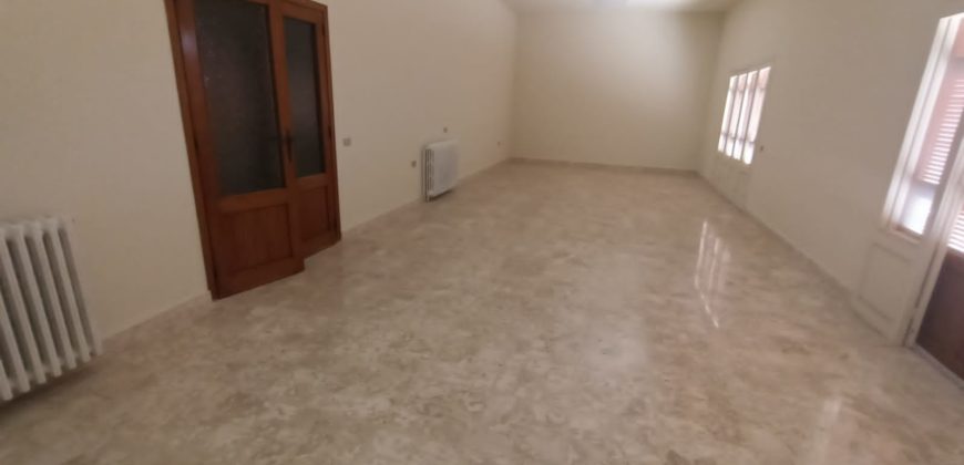 haret sakher apartment for rent with nice view on jounieh bay Ref#4959
