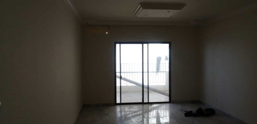 apartment ground floor for sale in jbeil with sea view