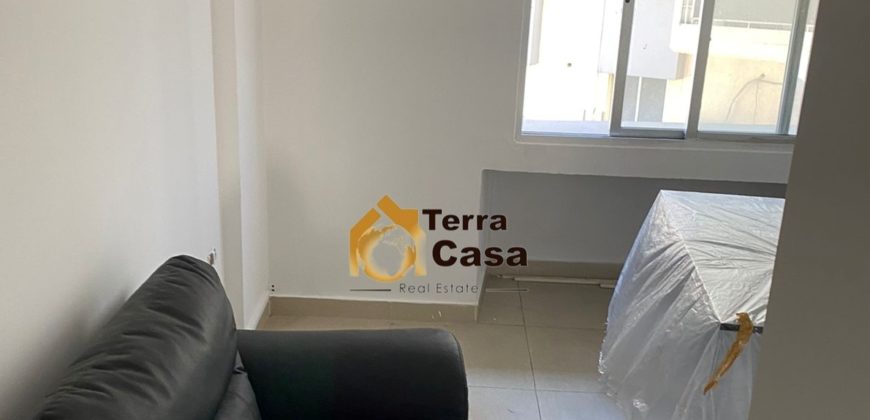 zalka office 40 sqm for rent Ref#5376