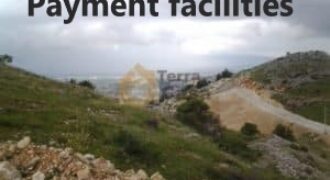 land in wadi el arayesh overlooking zahle payment facilities. Ref#5531