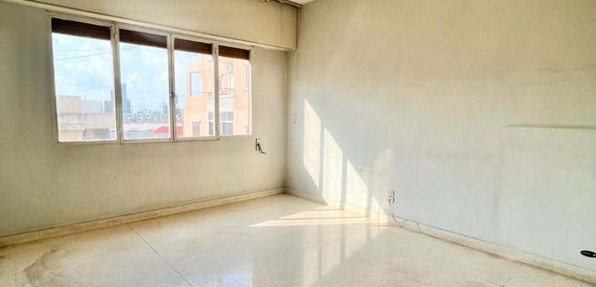 new rawda apartment for rent Ref# 5560