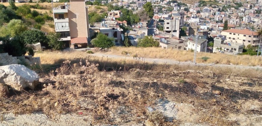 zahle rassieh two adjacent plots for sale with old house on it, open view