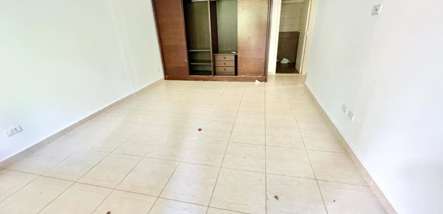 mansourieh apartment in a calm area for rent Ref#5605