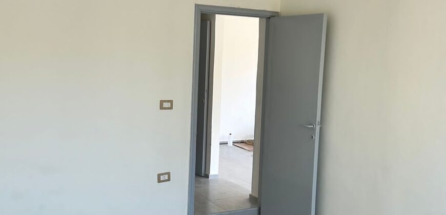 achrafieh apartment for rent with 100 sqm terrace Ref#5643