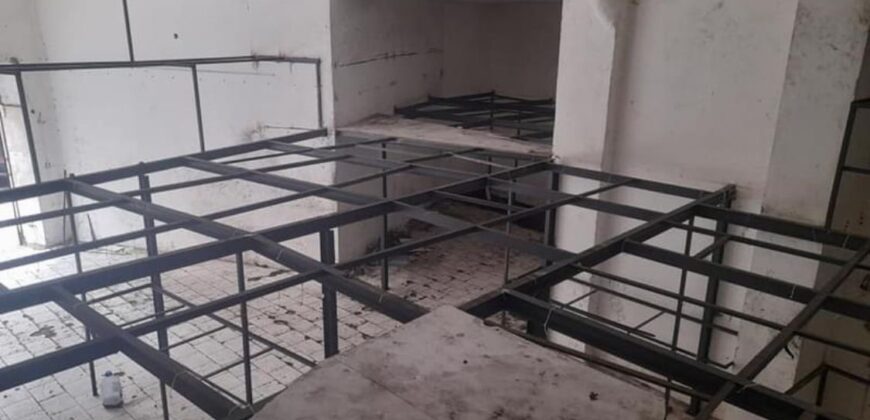 baouchrieh shop 190 sqm two floors for rent Ref#5704