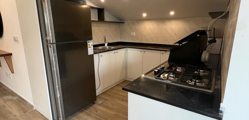 baabdat brand new fully furnished rooftop for rent, open view Ref#5776
