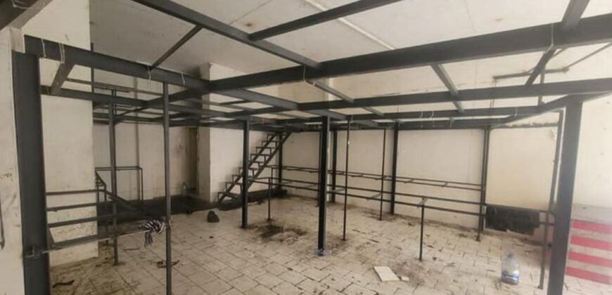 baouchrieh shop 190 sqm two floors for rent Ref#5704
