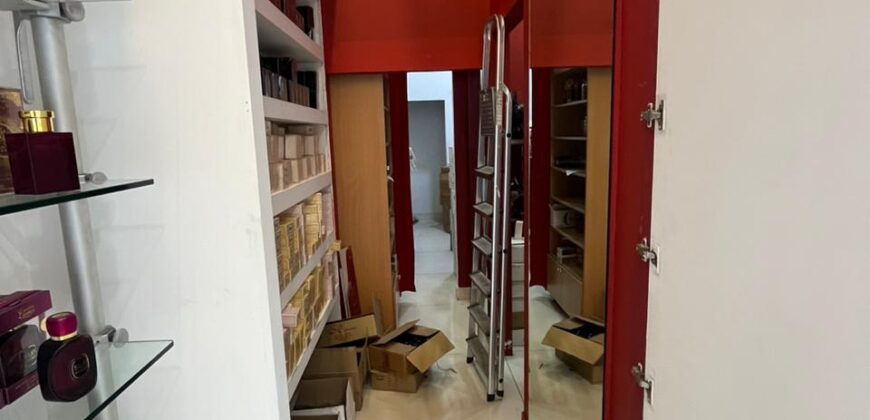boulevard zahle shop prime location for rent Ref#5774