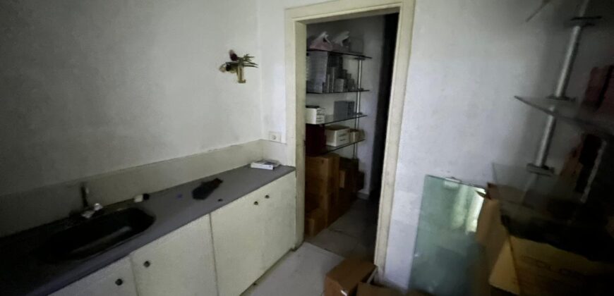 boulevard zahle shop prime location for rent Ref#5774