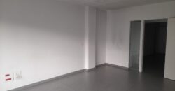 zahle showroom with an apartment for rent prime commercial area Ref#5840