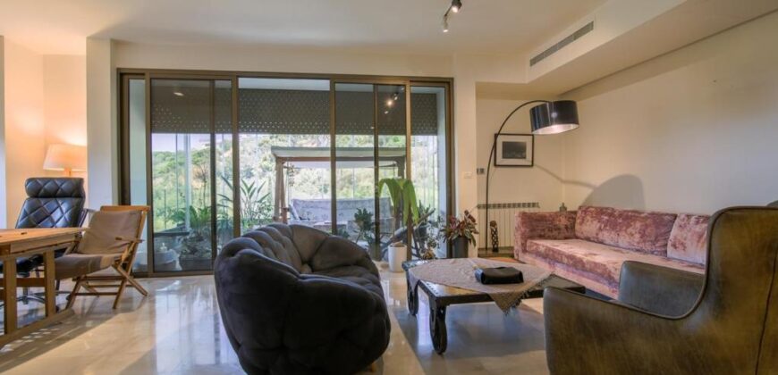 Aoukar fully furnished and luxurious apartment for rent Ref#5816
