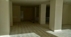 zahle haouch el omara shop 300 sqm for rent prime location Ref#5827