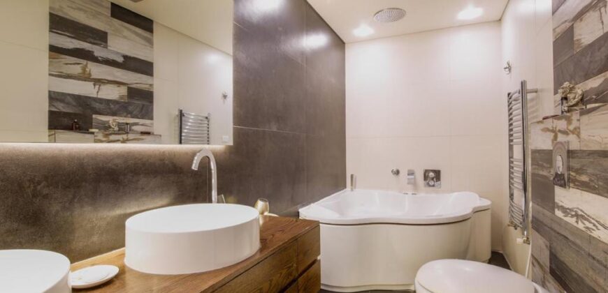 Aoukar fully furnished and luxurious apartment for rent Ref#5816