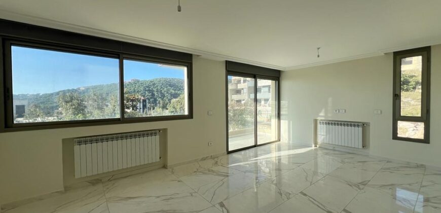 mar moussa apartment for sale prime location, nice view Ref#5848