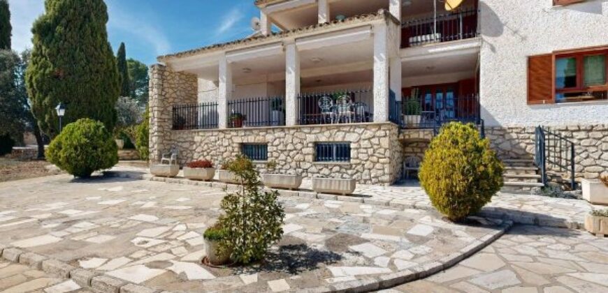 Spain detached house or villa in the best urbanization in Alcoy Ref#RML-01968