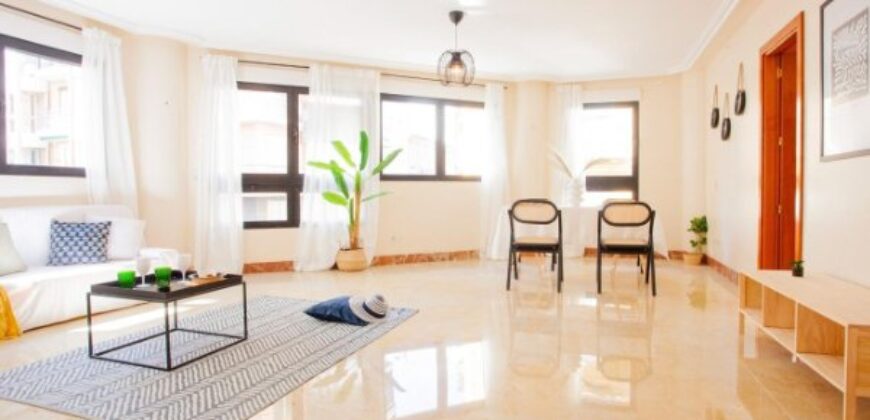 Spain Alicante apartment for sale prime location Ref#82192-0239