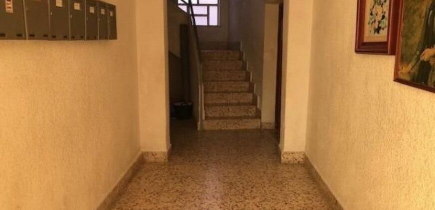 Spain apartment in Murcia close to all amenities need renovation Ref#RML-01718
