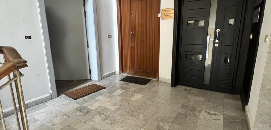 antelias fully renovated office for rent, main road Ref#6055