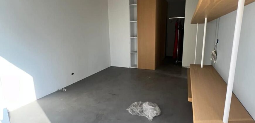 antelias fully renovated office for rent, main road Ref#6055